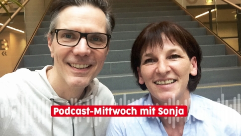 Pflegerin Sonja im Podcast-Interview. Peter Leinfellner (vida) im Gespräch mit Sonja Hör